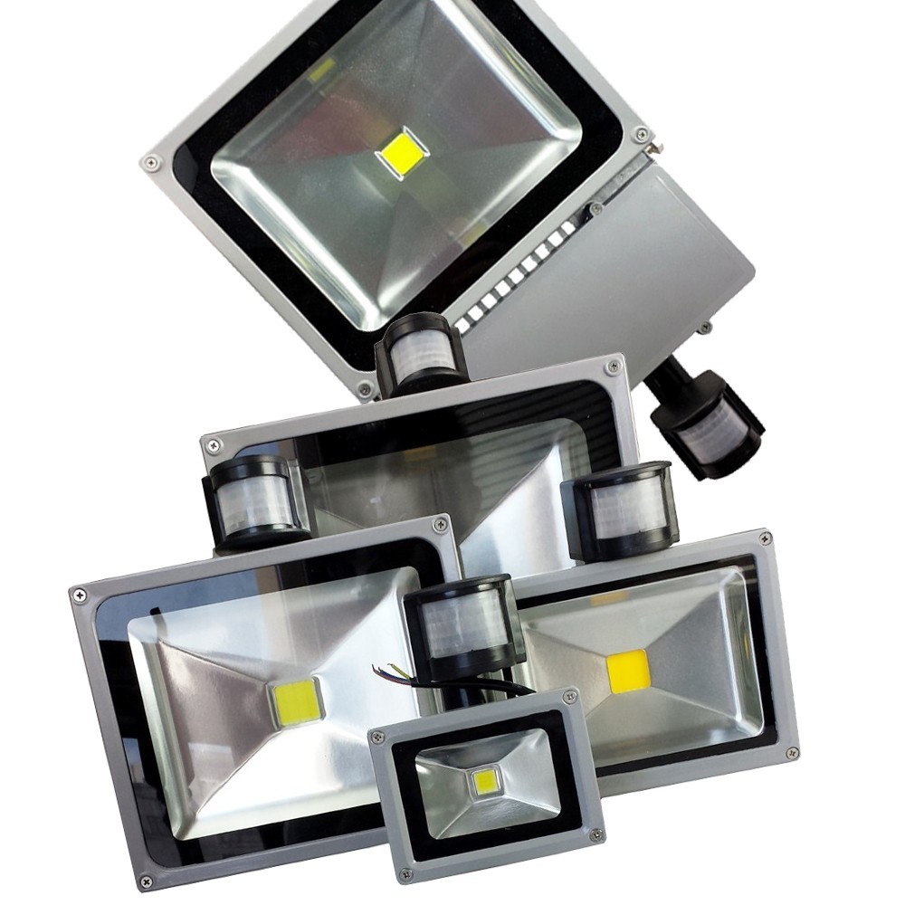 Faretto LED 20W con sensore di movimento e crepuscolare