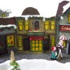 Villaggio natalizio decorazione TRENO 361001 movimento luci e musica 37x27x21 cm