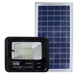 Faro led con ricarica solare 10W impermeabile IP67 FB-8810 6500K luce fredda