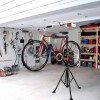 Supporto Cavalletto manutenzione e montaggio bicicletta 584897 con vassoio